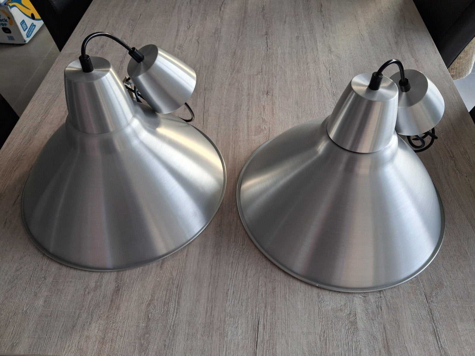 2 hanglampen nog in perfecte staat, Huis en Inrichting, Ophalen of Verzenden