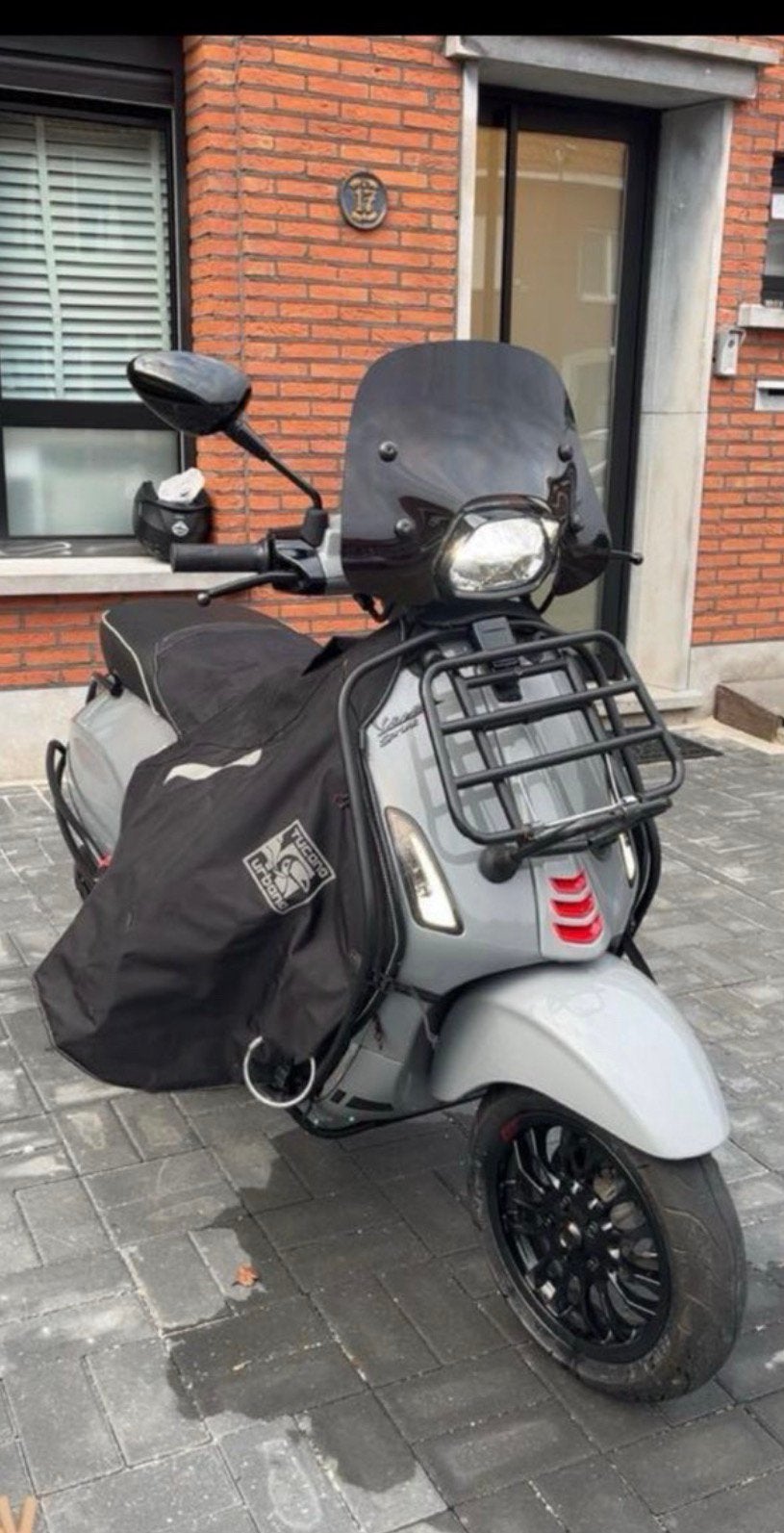 Vespa sprint 2019, Fietsen en Brommers, Ophalen of Verzenden, Zo goed als nieuw