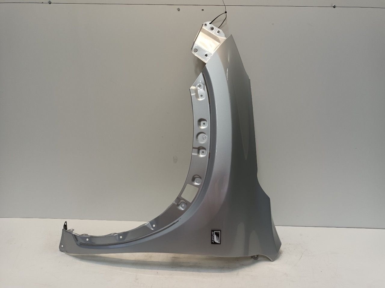 Spatbord links voor Lexus NX, Onderdelen@venauto.nl, Van der Ven Autorecycling B.V., Gebruikt, Ettenseweg 76, 4706 PB Roosendaal, The Netherlands