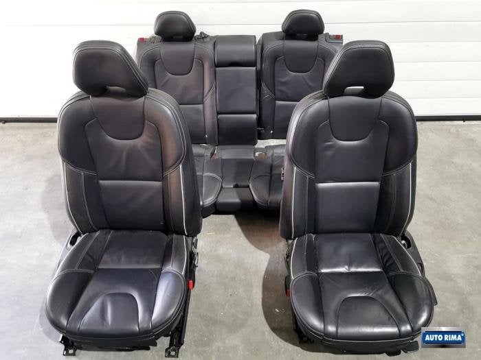 Bekleding Set (compleet) van een Volvo V40, Gebruikt, -, -, Ophalen of Verzenden