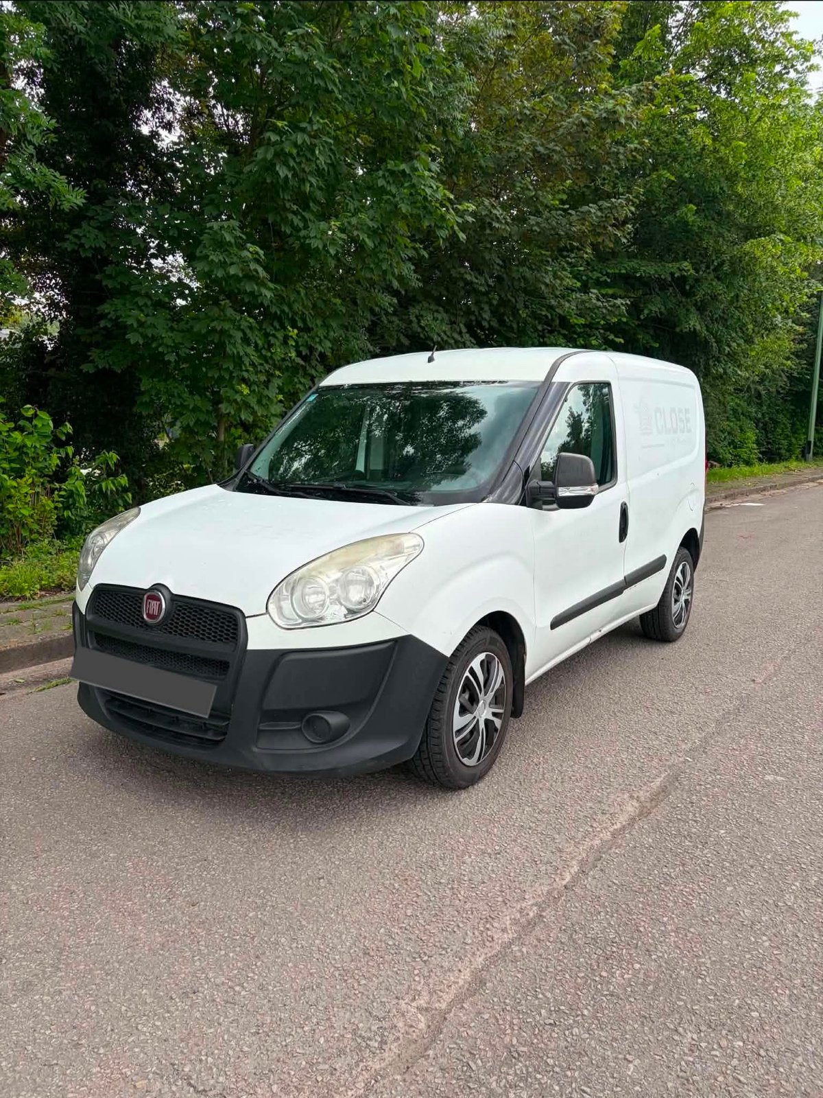 Fiat doblo 1.6 Td prêt à immatriculer, Autos, Euro 5, Entreprise, 2 places, Boîte manuelle