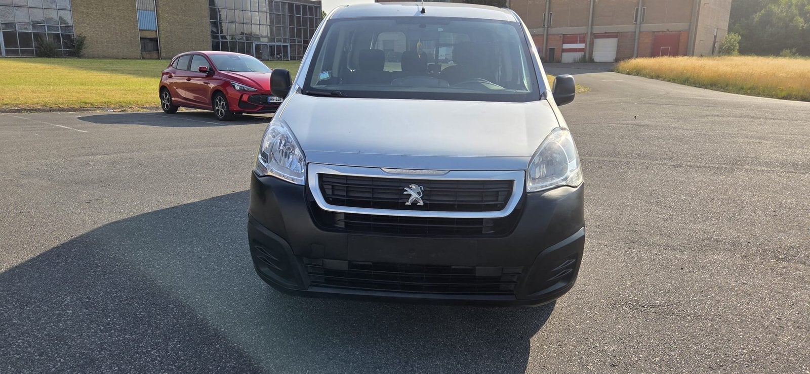 Peugeot Partner 2017, Auto's, Zwart, Particulier, Zilver of Grijs, Te koop