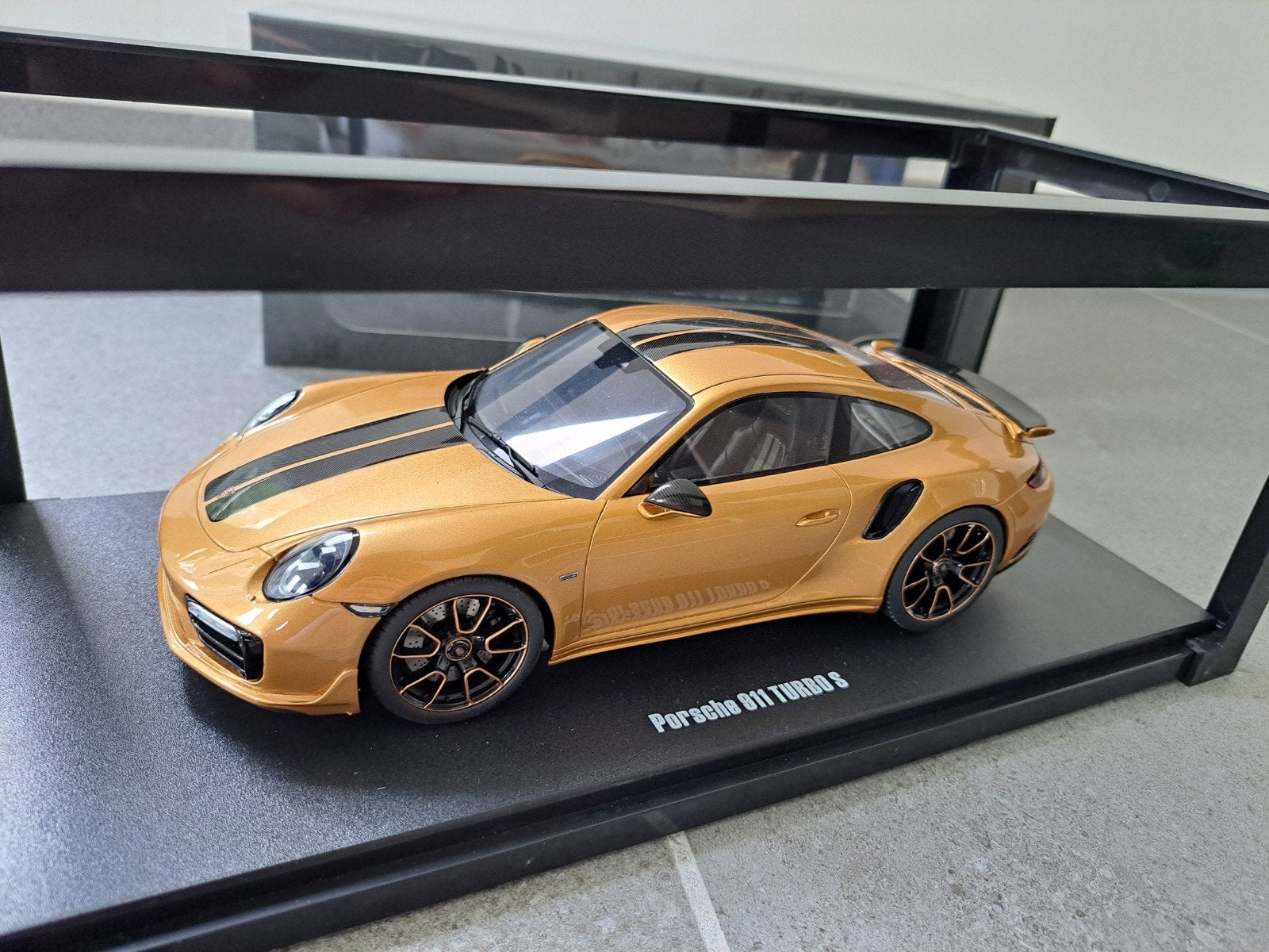 Porsche 911 991 Turbo S Gold GT444 GT Spirit 1/18 Neuve, Hobby & Loisirs créatifs, Voitures miniatures | 1:18, Enlèvement ou Envoi