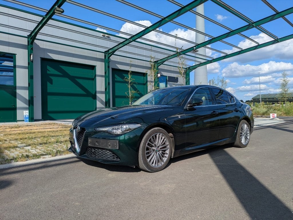 Alfa Romeo Giulia Ti – Full option, Autos, Alfa Romeo, Entretenue par le concessionnaire, Berline, Automatique, Particulier