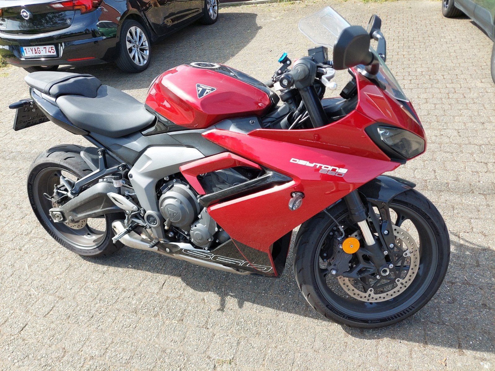 Moto triumph, Ophalen