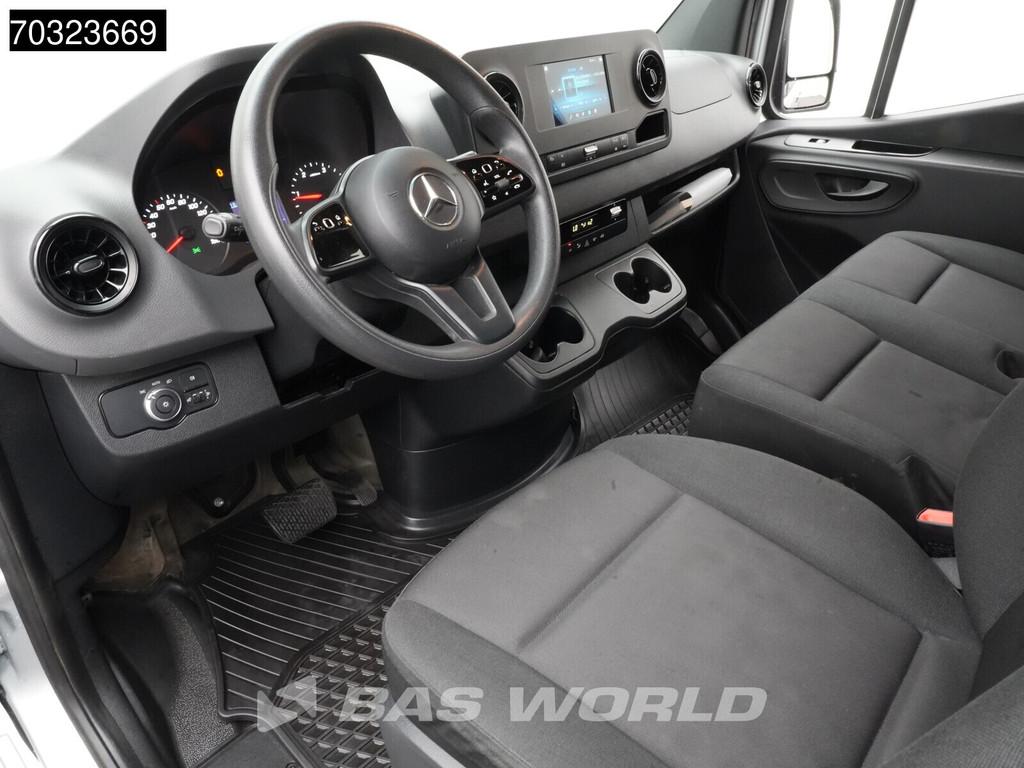 Mercedes Sprinter 215 CDI Automaat 150pk L2H2 MBUX Camera Ai, Auto's, Bestelwagens en Lichte vracht, Automaat, Stof, Gebruikt
