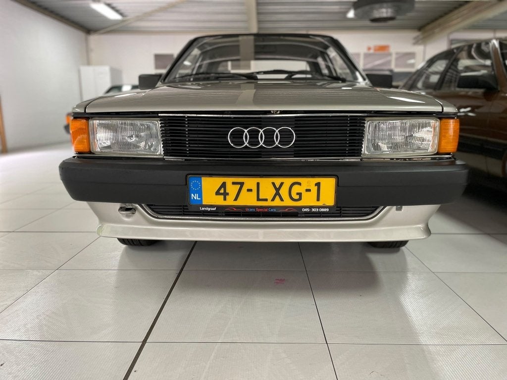 80 GT 1.8 66Kw 1986, Auto's, Voorwielaandrijving, Stof, 4 cilinders, Grijs