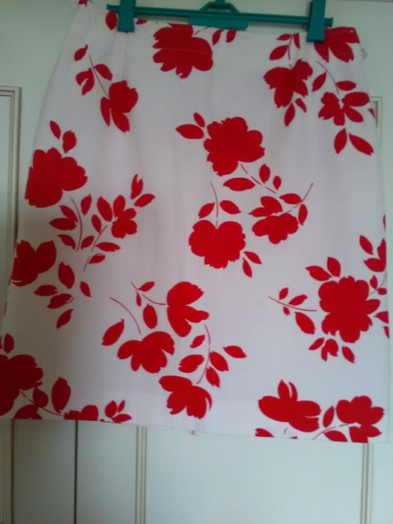Zeer mooie, onberispelijke bloemenrok. 200% katoen., Kleding | Dames, Rokken, Ophalen of Verzenden