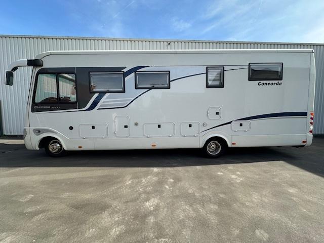 concorde charisma met garage voor auto, Caravans en Kamperen, Mobilhomes, Concorde, Standaard zit, Verwarmde buitenspiegels, Afzuigkap