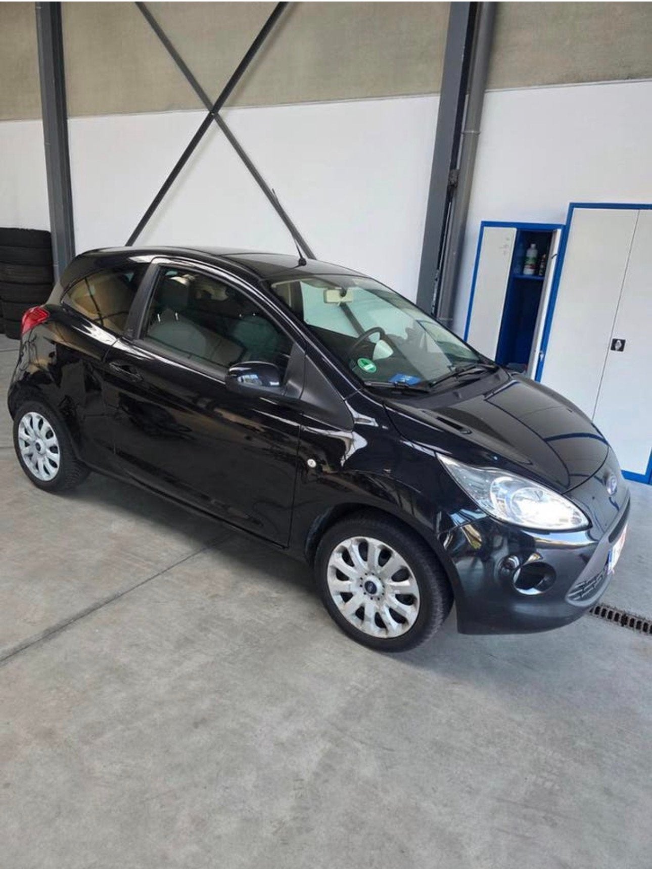 Ford Ka 2014 – 63.500 km - 1,2 naft, Auto's, Stof, Zwart, Ka, Zwart