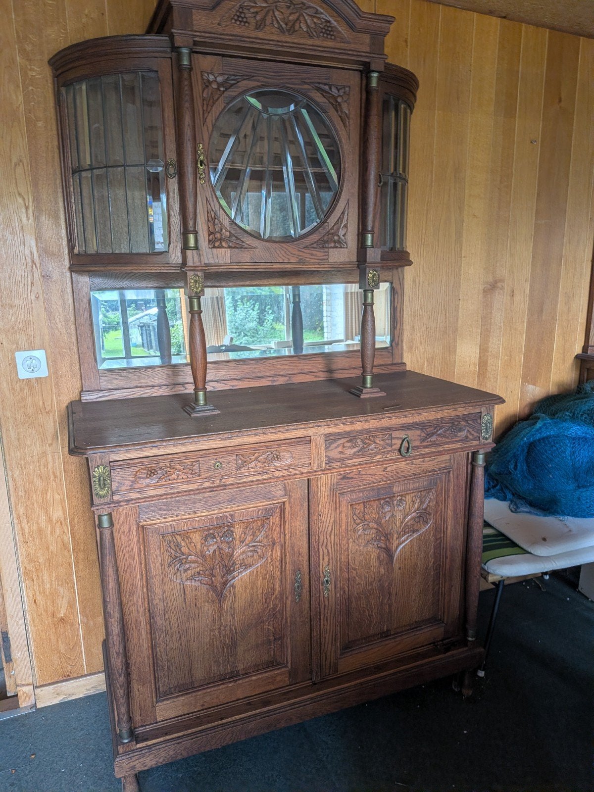 antieke dressoir , 2 stuks, Antiek en Kunst, Ophalen
