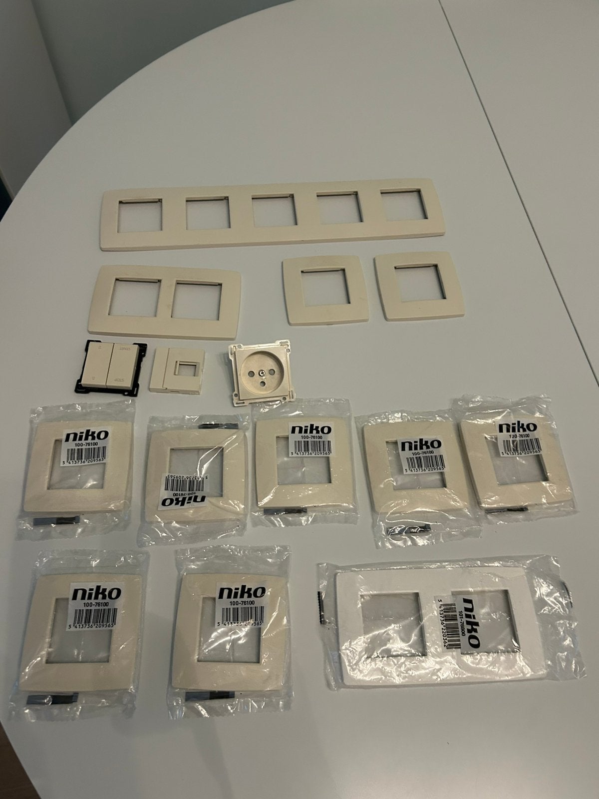 Niko Original Cream afdekplaten Nieuw + Gebruikt, Ophalen, Gebruikt