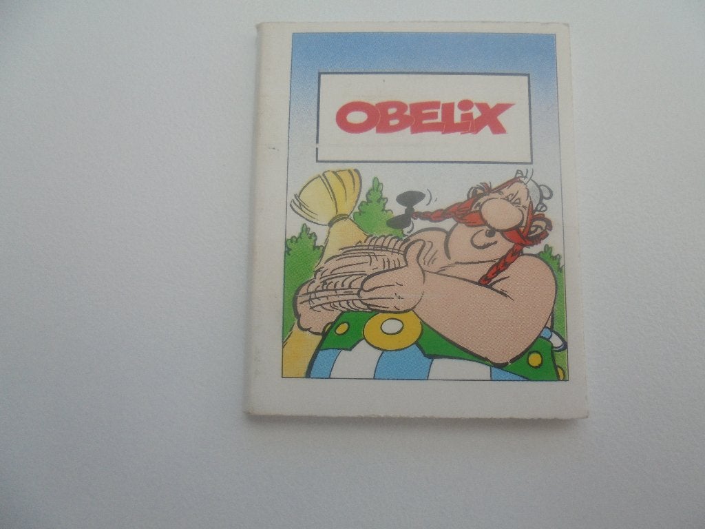 obelix-mini boekje van nutella, Verzamelen, Stripfiguren, Ophalen of Verzenden, Asterix en Obelix, Zo goed als nieuw, Boek of Spel
