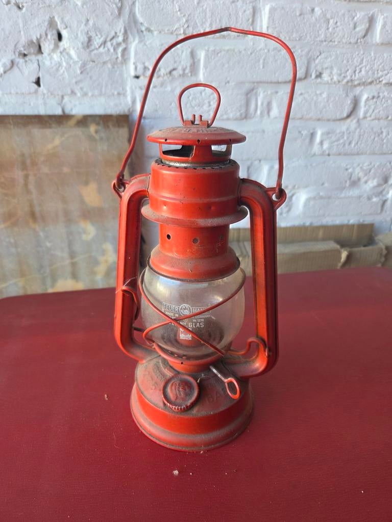 Feuerhand stormlantaarn 275 baby red, Ophalen of Verzenden