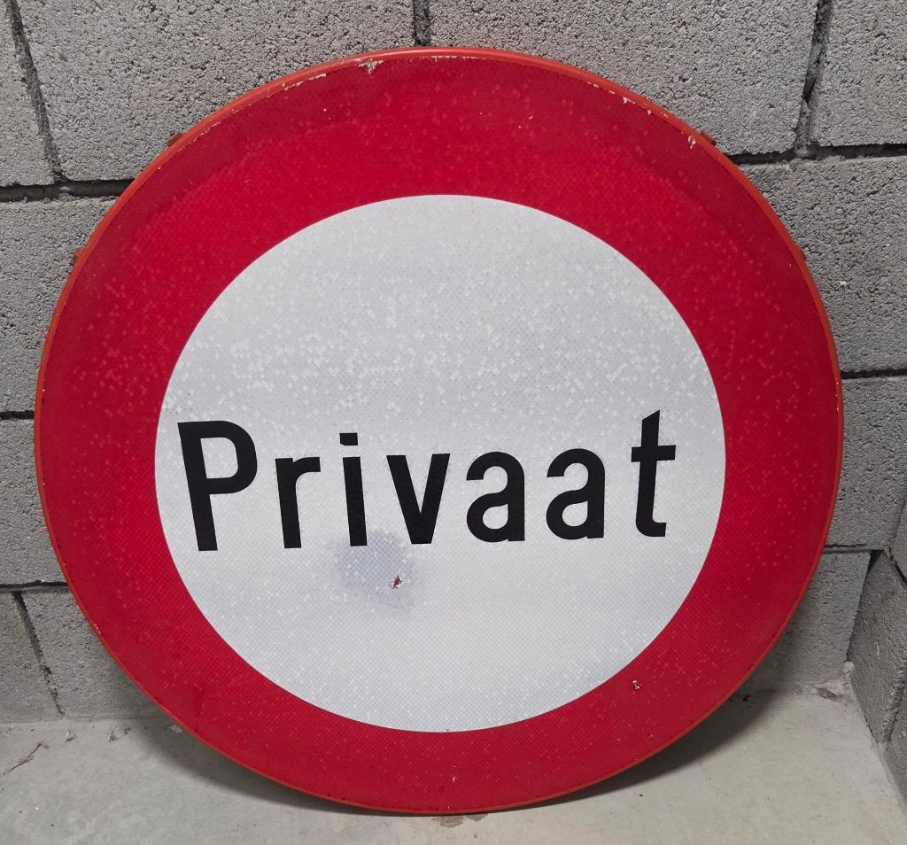 Privaat verkeersborden, Verzamelen, Ophalen