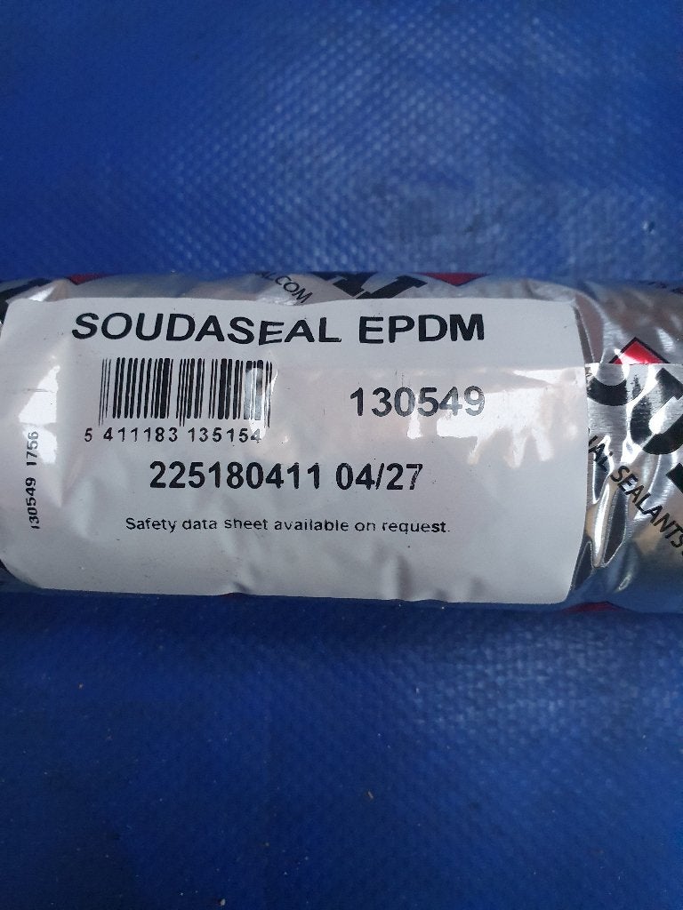Epdm lijm soudaseal van soudal, Doe-het-zelf en Bouw, Isolatie en Afdichting, Ophalen, Zo goed als nieuw, Overige materialen