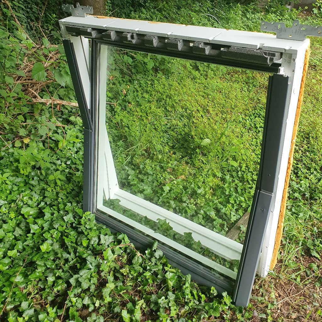 Velux dakramen GGU-SK06 en GGL-MK06 (114×118)(78×118), Doe-het-zelf en Bouw, Glas en Ramen, Dakraam, Ophalen