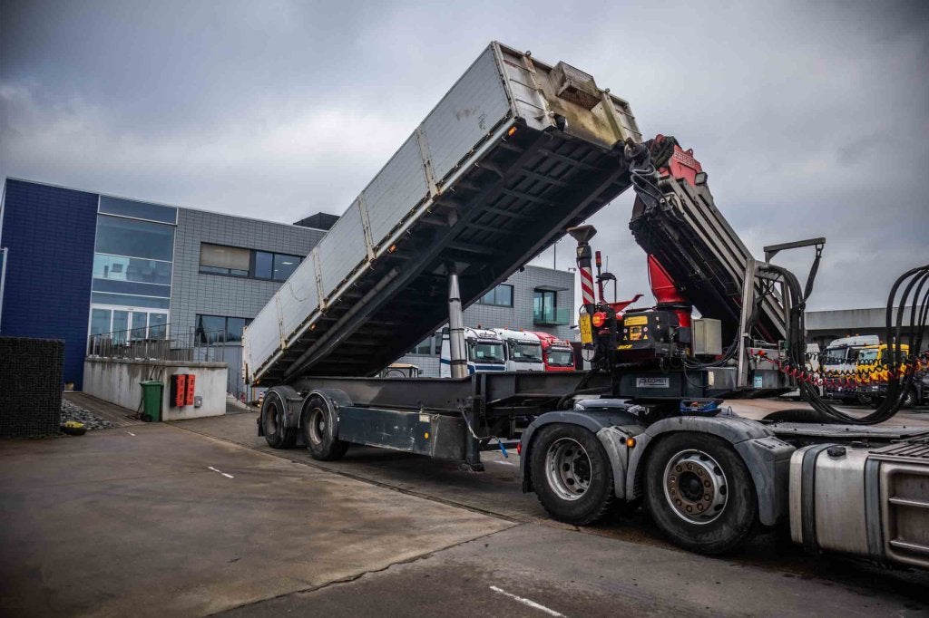 Kwb KIPPER + CRANE/GRUE/KRAN FASSI F245A/5X, Autos, Achat, Entreprise, Autres carburants, Remorques et Semi-remorques