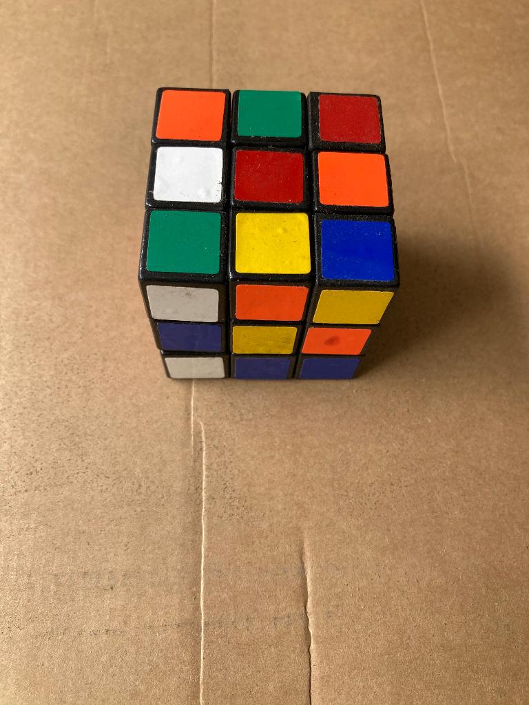 Rubik’s cube, Enlèvement