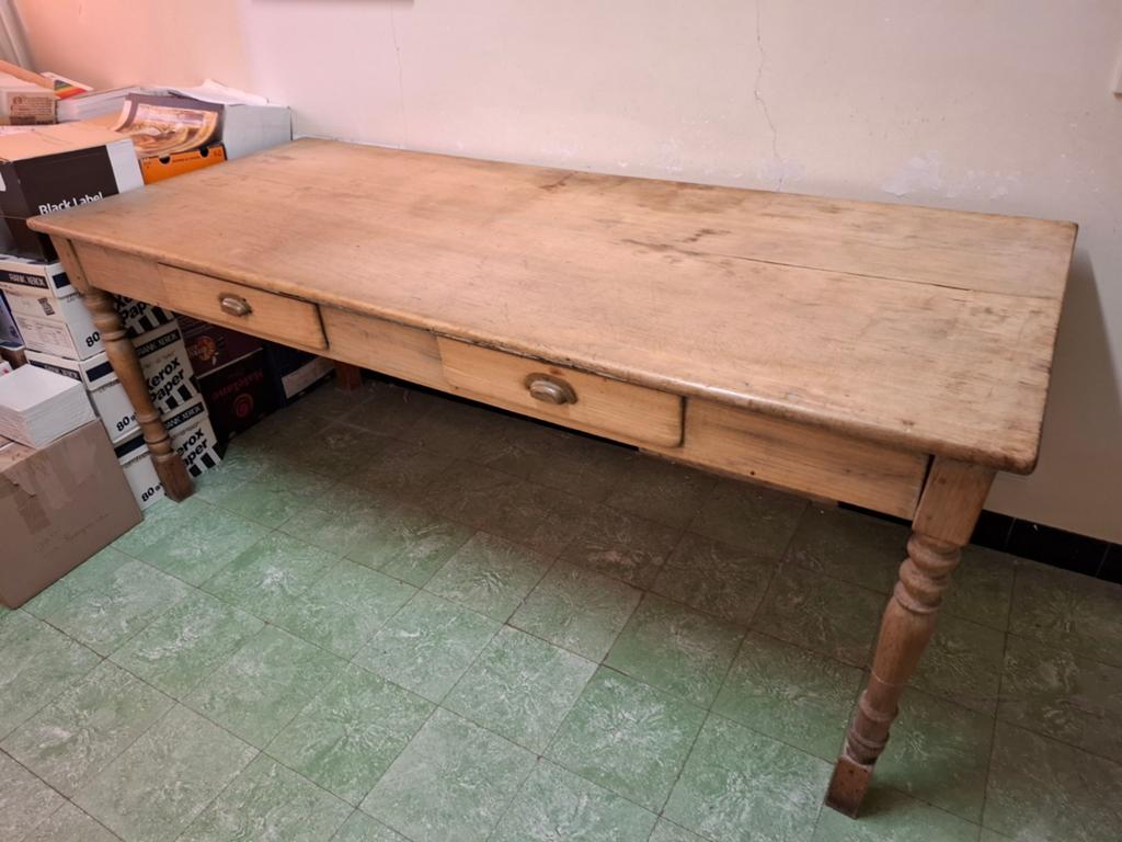 Grande Table de Ferme Ancienne en Bois Massif – 2 Tiroirs, Ophalen