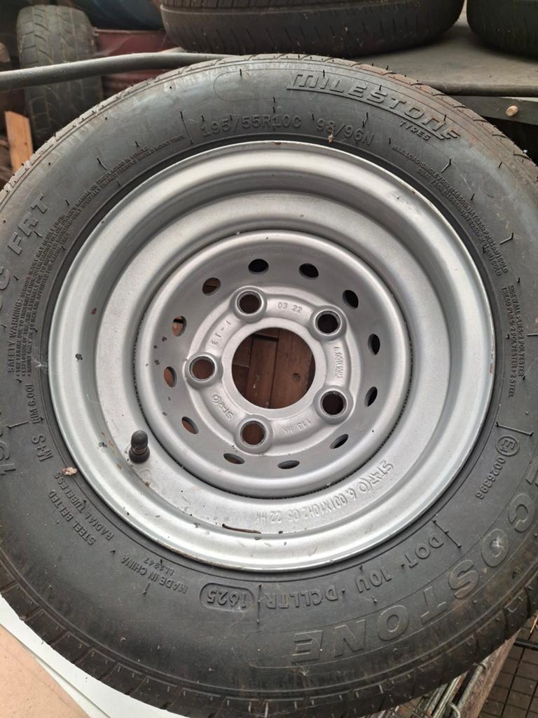 10" aanhangwagen, Ophalen