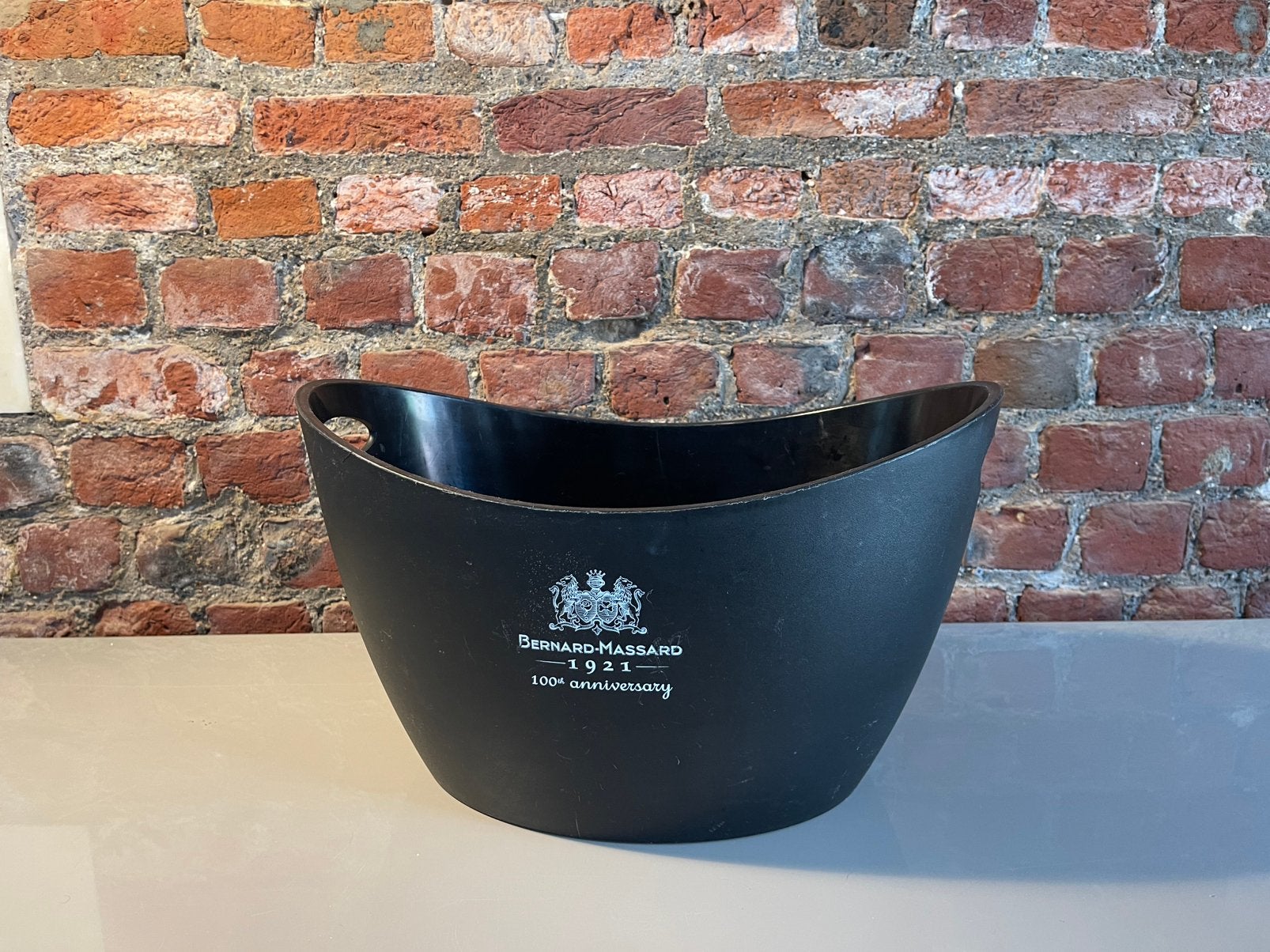 Lot 46 verres plastique noir + seau champagne fête, Enlèvement ou Envoi, Utilisé