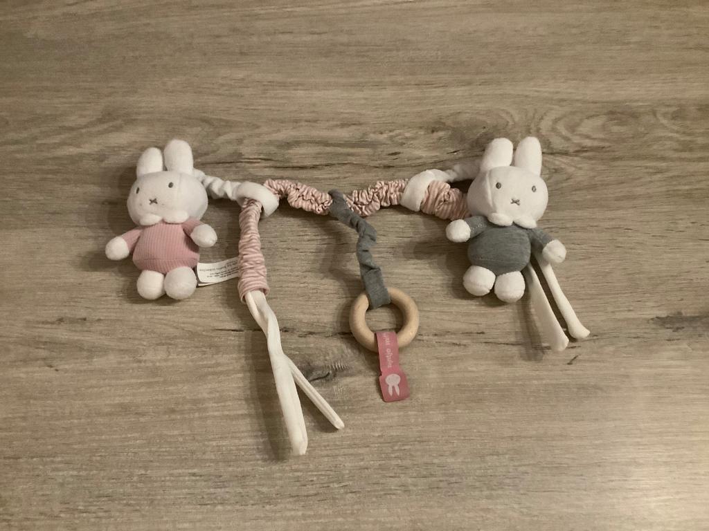 Tendeur de voiture Miffy rose pour bébé, Enlèvement ou Envoi, Comme neuf, Voiture