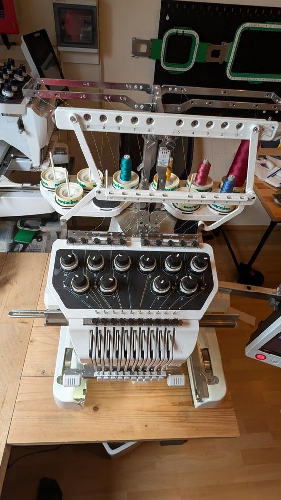 Brother pr1000e, Hobby en Vrije tijd, Naaimachines en Toebehoren, Brother, Ophalen