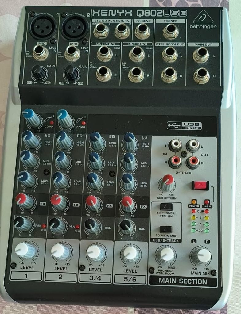 Analoog Mengpaneel "Behringer XENYX Q8O2USB", Muziek en Instrumenten, Mengpanelen, Ophalen of Verzenden, Gebruikt, 5 tot 10 kanalen