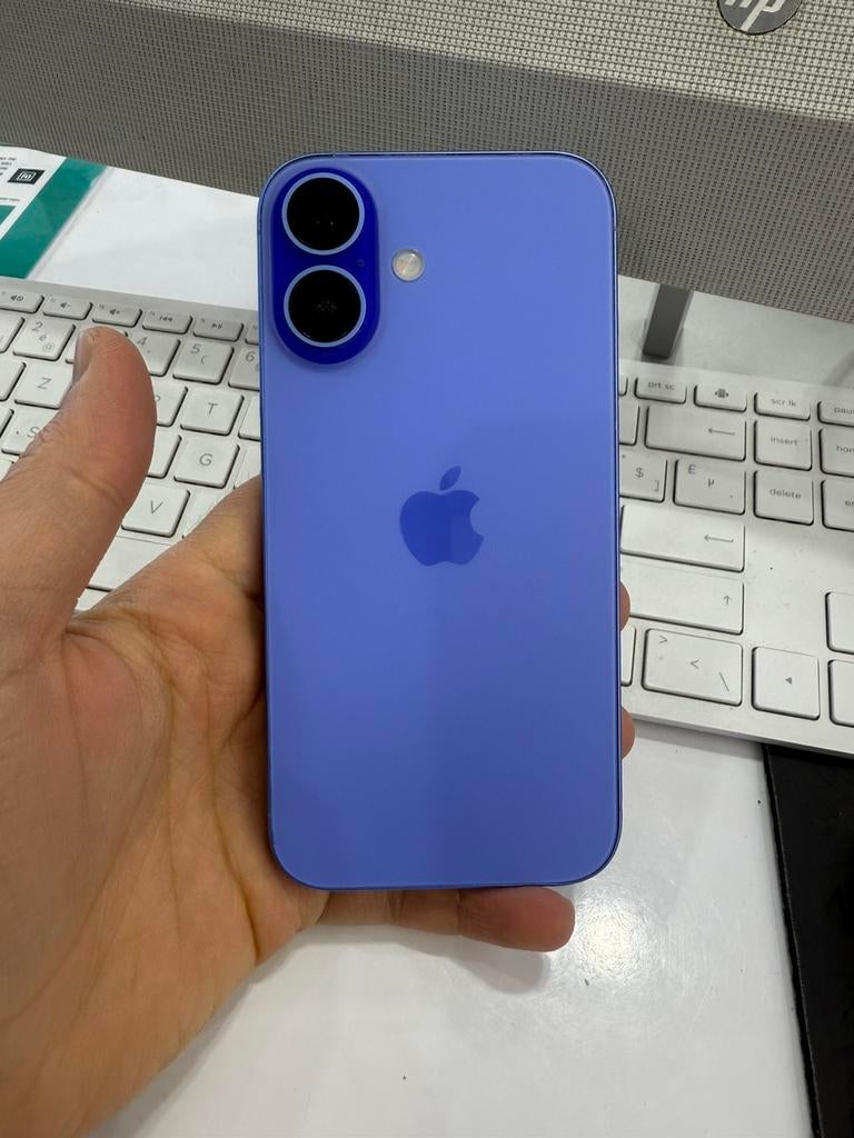 iPhone 16 d’occasion comme neuf, 128 GB, Enlèvement ou Envoi, 88 %, IPhone 16
