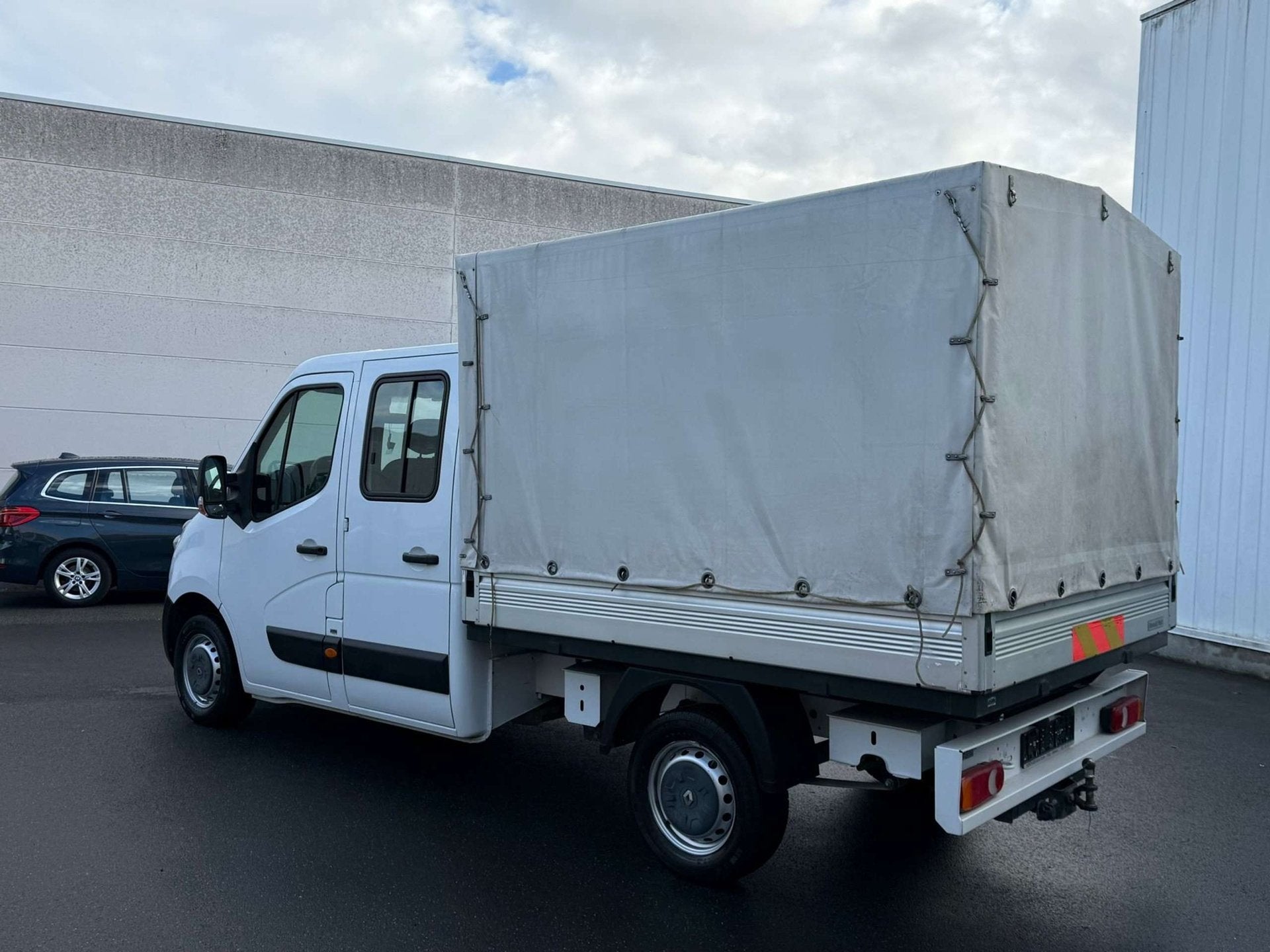 Renault Master 2.3D 96Kw Euro 6d Utilitaire TVA incl., https://public.car-pass.be/vhr/ef7734f0-25be-42d6-ab05-a9f6639a85a9, Achat