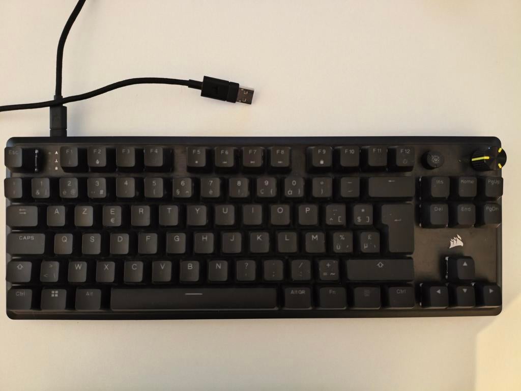 Corsair K70 CORE TKL keyboard, Computers en Software, Gaming toetsenbord, Azerty, Ophalen of Verzenden, Zo goed als nieuw