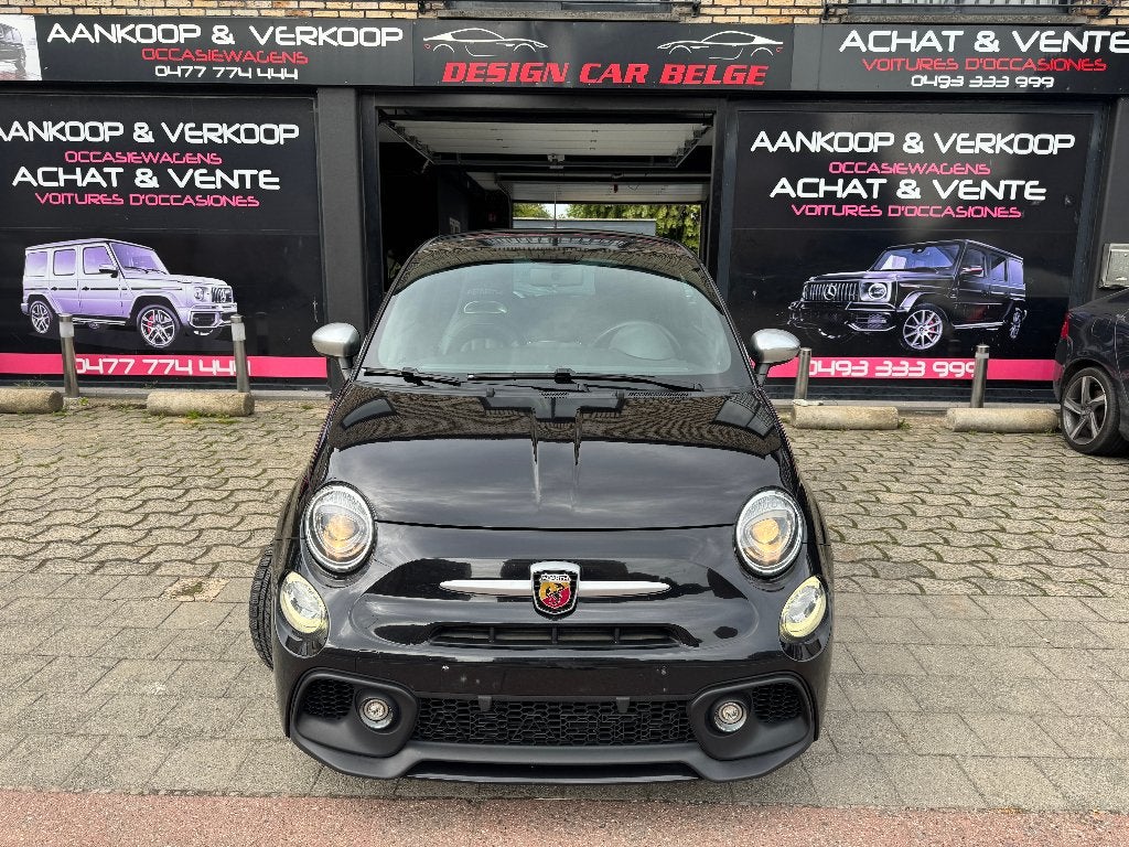 Fiat Abarth 595 120kw/163pk Très bonne Conditions, Auto's, Abarth, Zwart, Bedrijf, Handgeschakeld, Onderhoudsboekje