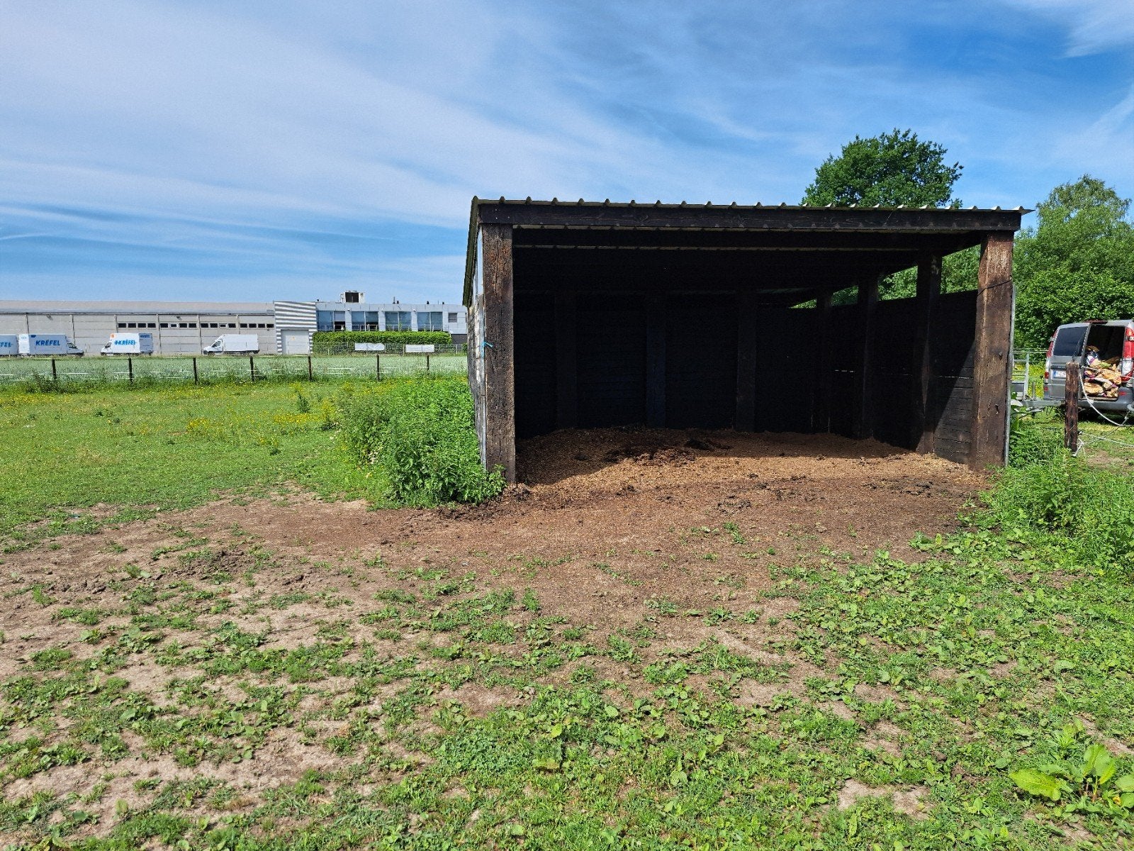 mooie weide te huur in Humbeek / Grimbergen met schuulstal