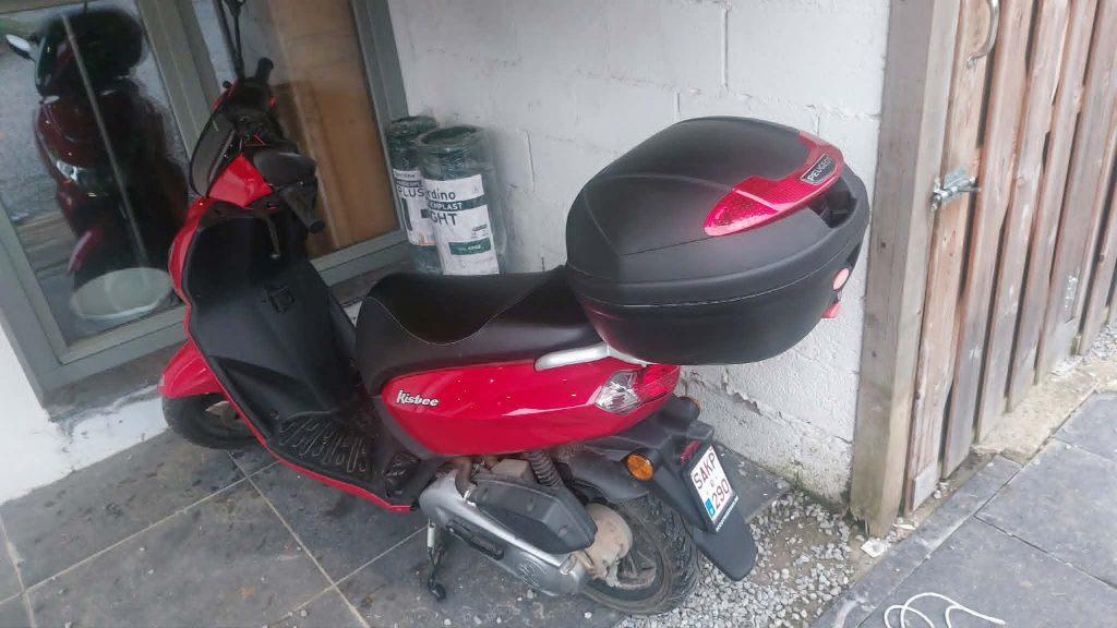 Fietsen en brommers, Ophalen, Zo goed als nieuw, Benzine, Peugeot