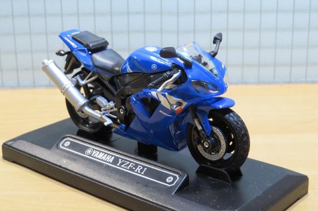 Yamaha YZF-R1 1:18 2003 Majorette, Enlèvement ou Envoi, Neuf, Moteur, Autres marques