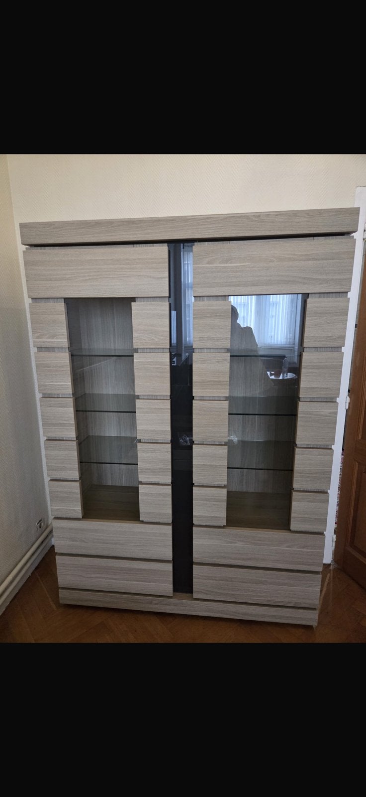 Table buffet+vitrine, Ophalen, Zo goed als nieuw