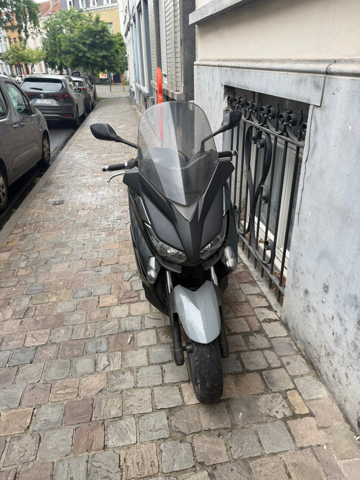 Yamaha X-Max 125