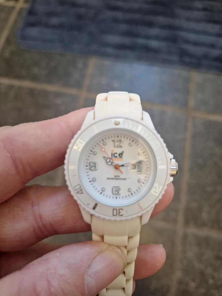 icewatch wit, Handtassen en Accessoires, Horloges | Kinderen, Ophalen of Verzenden, Gebruikt, Wit