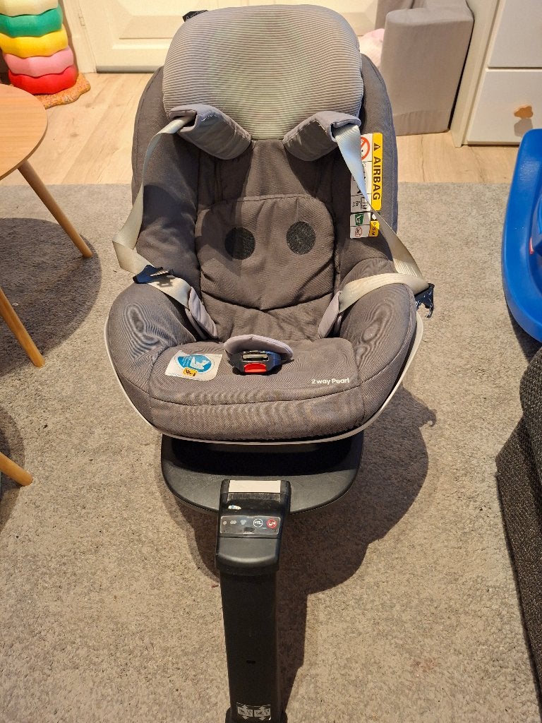 Autostoel en isofix basis maxi cosi, Kinderen en Baby's, Autostoeltjes, Ophalen, Gebruikt, Verstelbare rugleuning, 9 t/m 36 kg