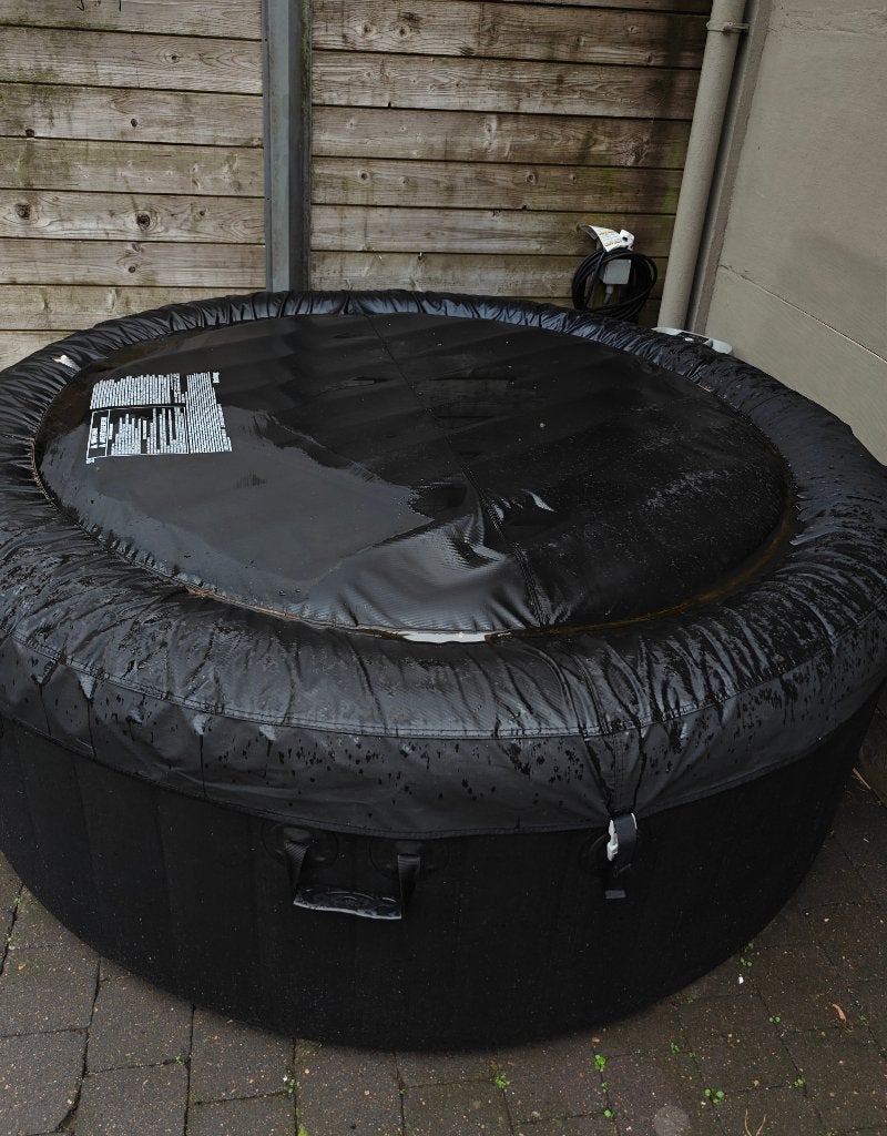 Jacuzzi, Tuin en Terras, Ophalen, Zo goed als nieuw, Afdekzeil, Opblaasbaar