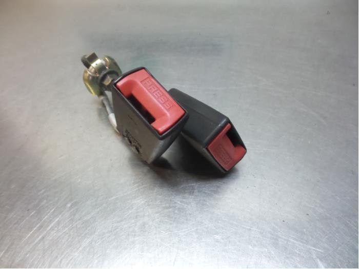 Insertion ceinture de sécurité arrière centre d'un Citroe, -, 3 mois de garantie, Utilisé, -