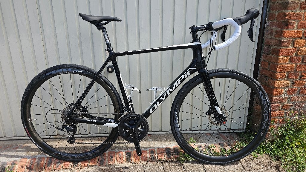 Vélo de course en carbone Olympia Hero Disc, Vélos & Vélomoteurs, Vélos | Vélos de course, Utilisé, Plus de 20 vitesses, 28 pouces