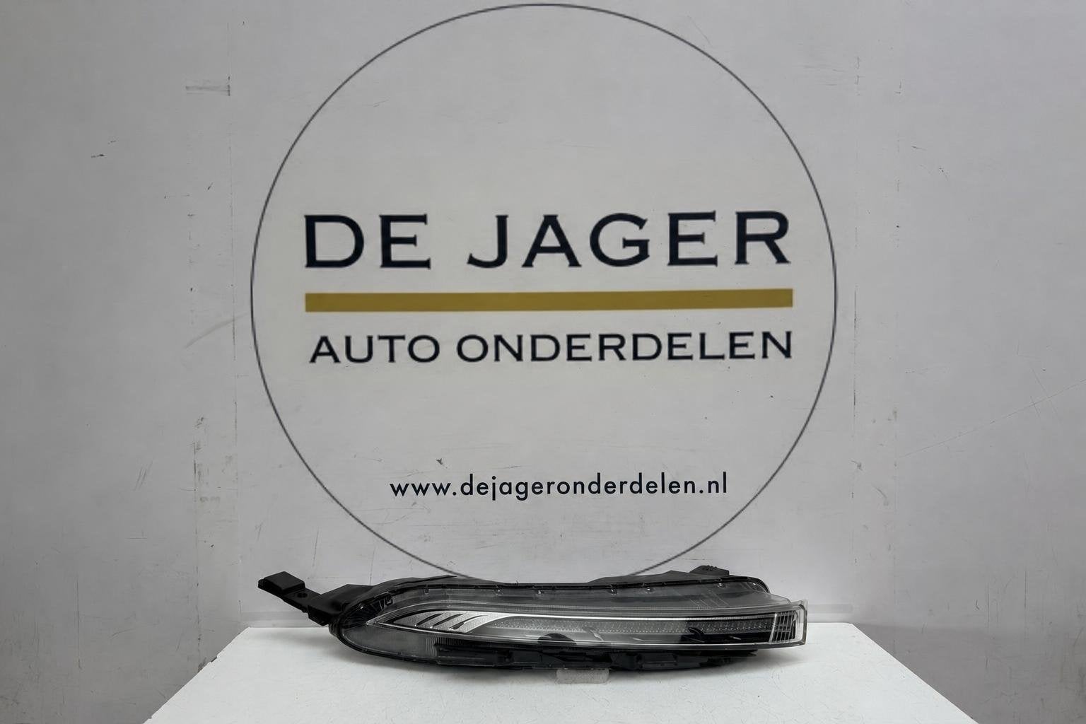 Phare avant droit Full LED Hyundai Bayon BC3 9220800500, Heolleung-ro 12
06797  Seoul, Info@hyundai.com, Utilisé, Hyundai