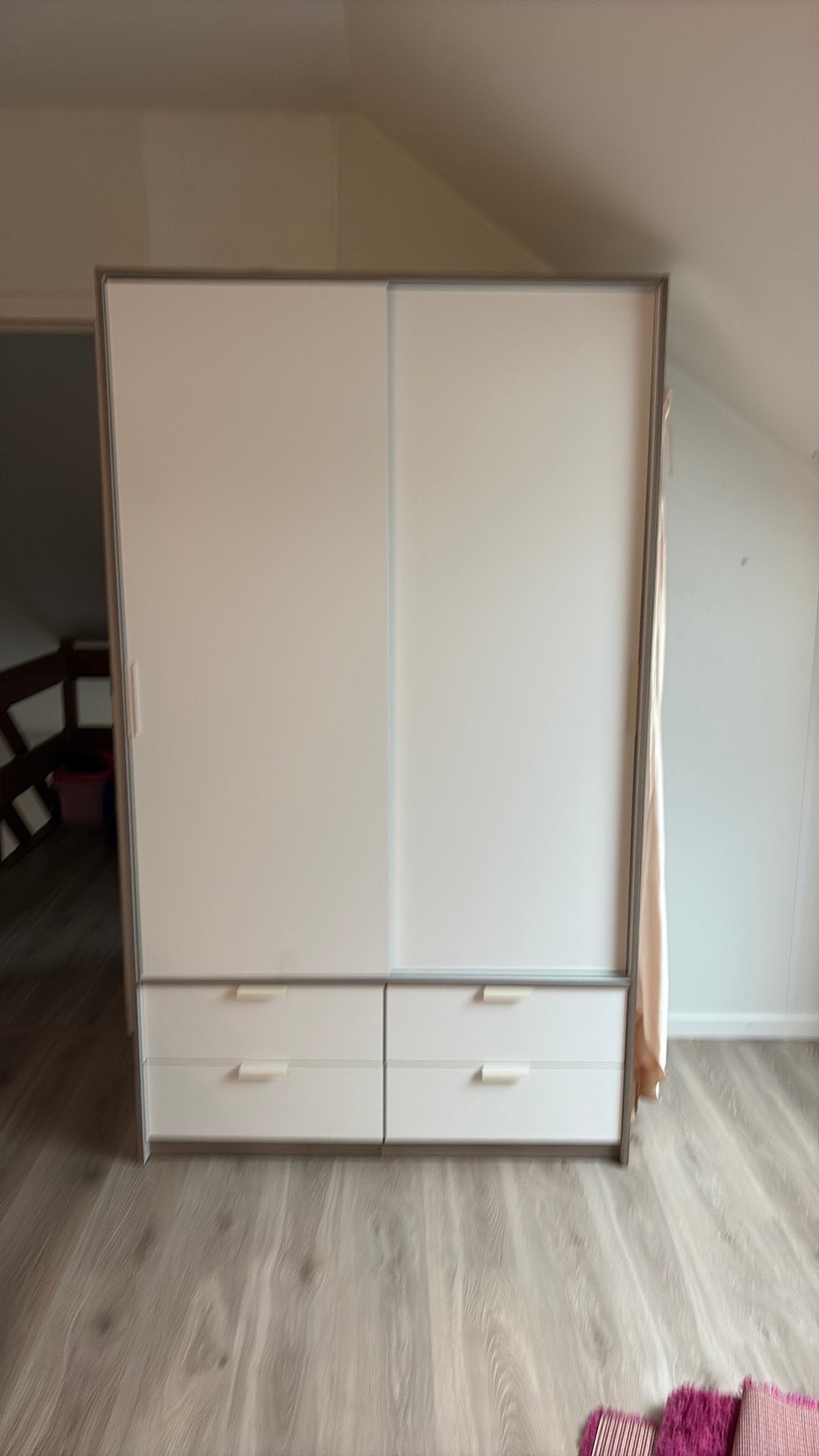 Mooie, gebruikte kleerkast. Gebroken wit, Huis en Inrichting, Kasten | Kleerkasten, Ophalen, 150 tot 200 cm, Zo goed als nieuw