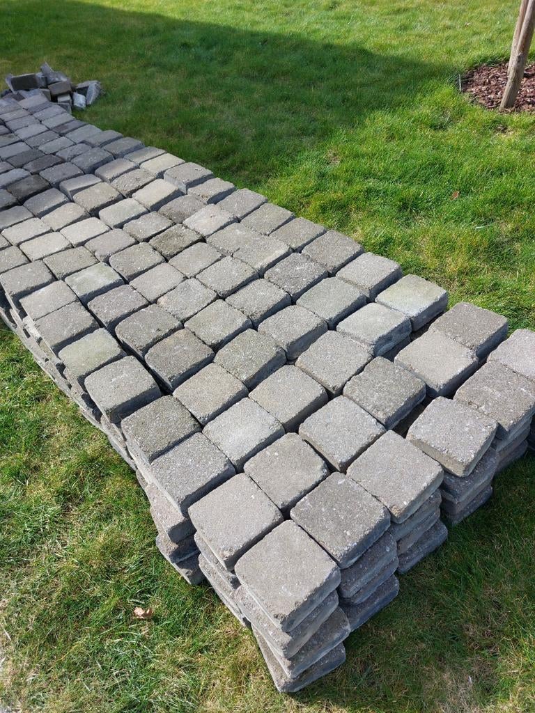 Betonklinkers grijs (14,5  14,5 x 6 cm), Tuin en Terras, Ophalen