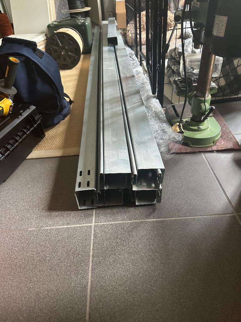 Kabelgoot staal gegalvaniseerd 9 stuksx 3 meter (7,5 x 6 cm), Ophalen, Nieuw, Overige typen
