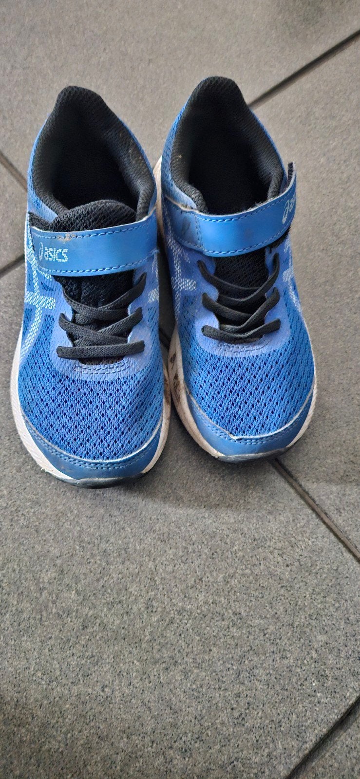 Adidas maat 28 in perfecte staat, Ophalen
