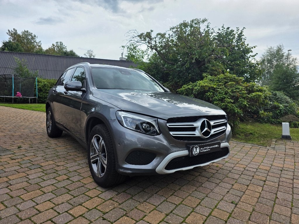 Mercedes GLC 350e, Auto's, Automaat, https://public.car-pass.be/vhr/ac8bf98d-ec0f-4161-8067-6c266fefb0d1, 4 cilinders, 2000 kg