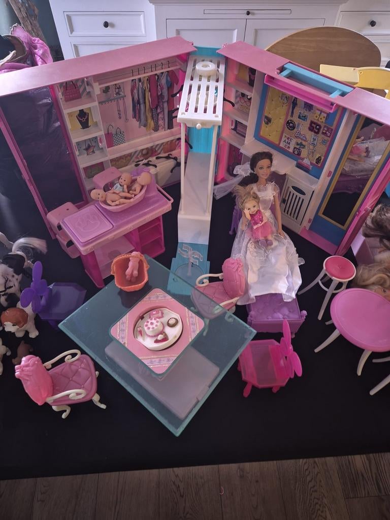 Alles-in-één Barbie Wereld, Kinderen en Baby's, Ophalen, Gebruikt, Accessoires